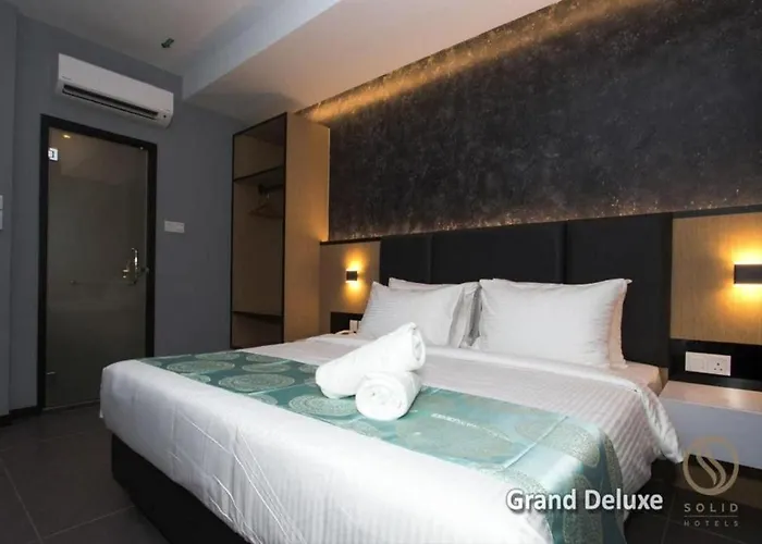 Solid Hotels